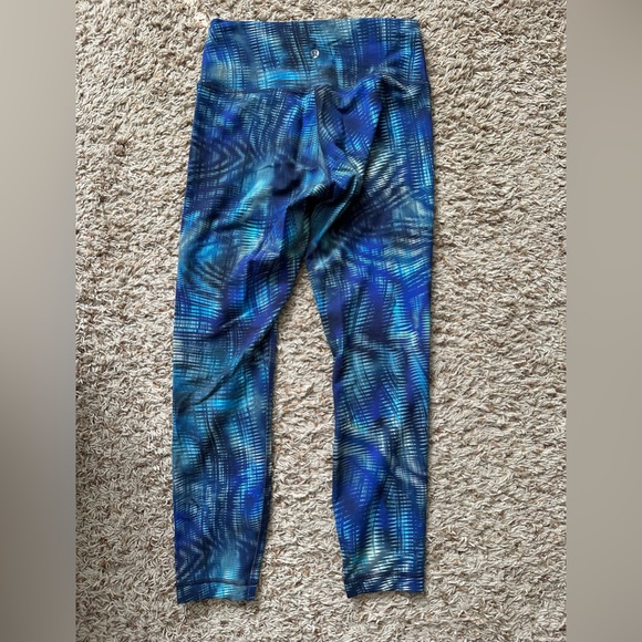 Lululemon Align High-Rise Crop 21” - Picture 2 of 3